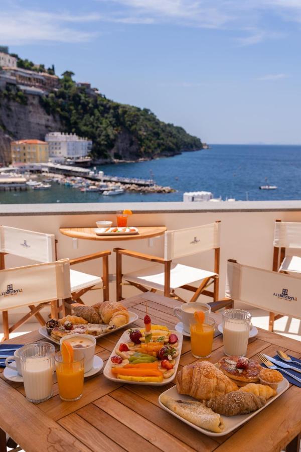 Апарт отель Relais Del Mare Сорренто Экстерьер фото